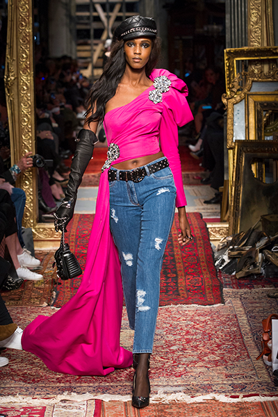 Moschino fashion runway look